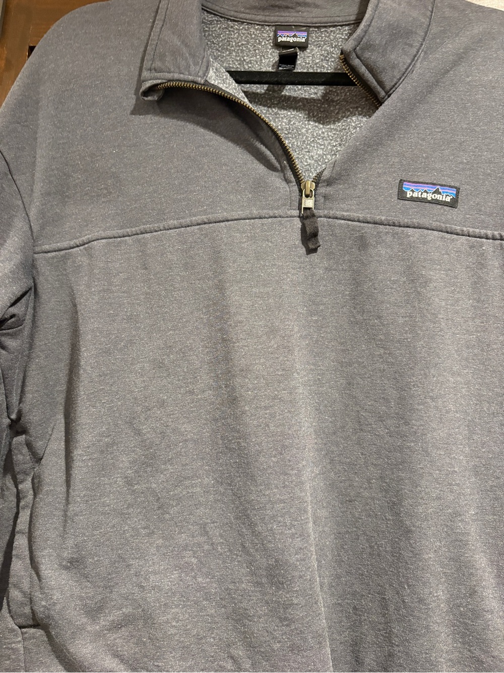 Patagonia women’s  Heather Gray Half-Zip Fleece Pullover L - Picture 2 of 4